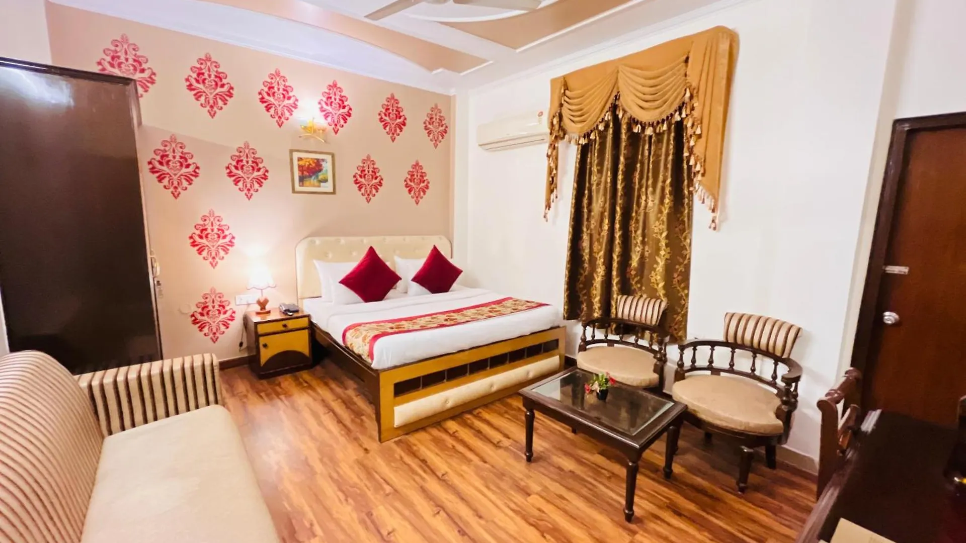 ***  Hotel Paras - Karol Bagh Delhi Indie